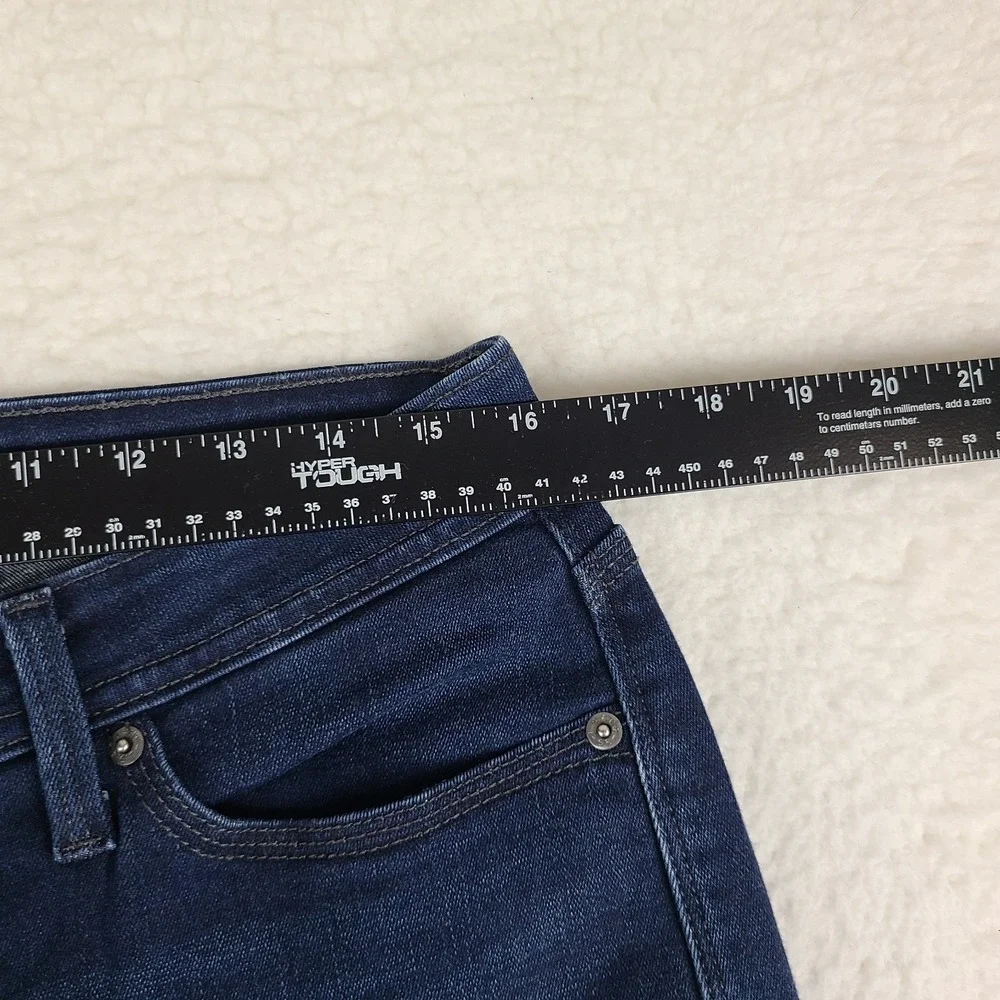 Levi's 529 Jeans Womens 12S 12 Short 31x30 Blue Curvy Boot Cut Dark Wash Denim